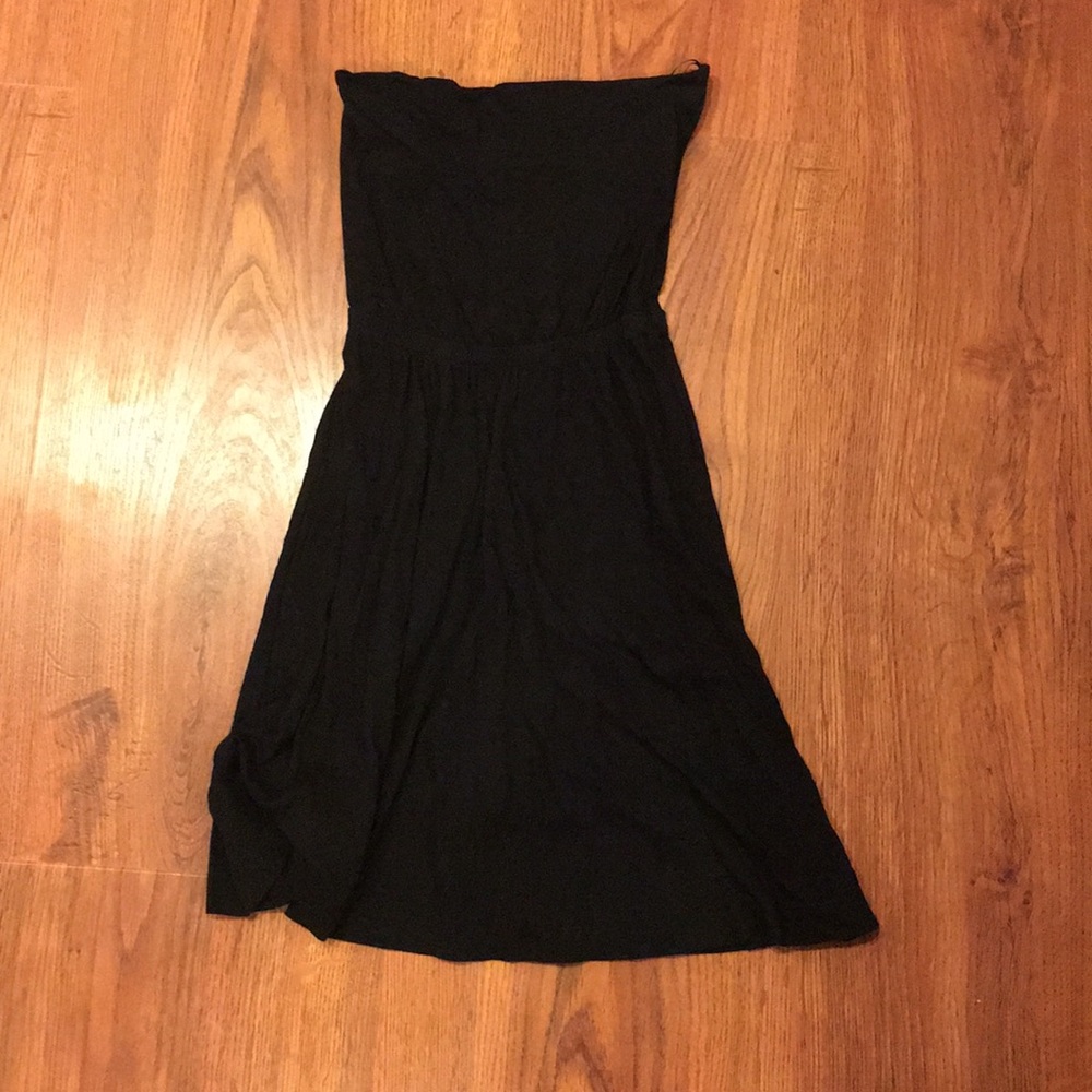 Black strapless dress